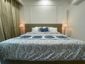 Bedroom in 1 BHK Builder Floor at Sector 31 – for Rent