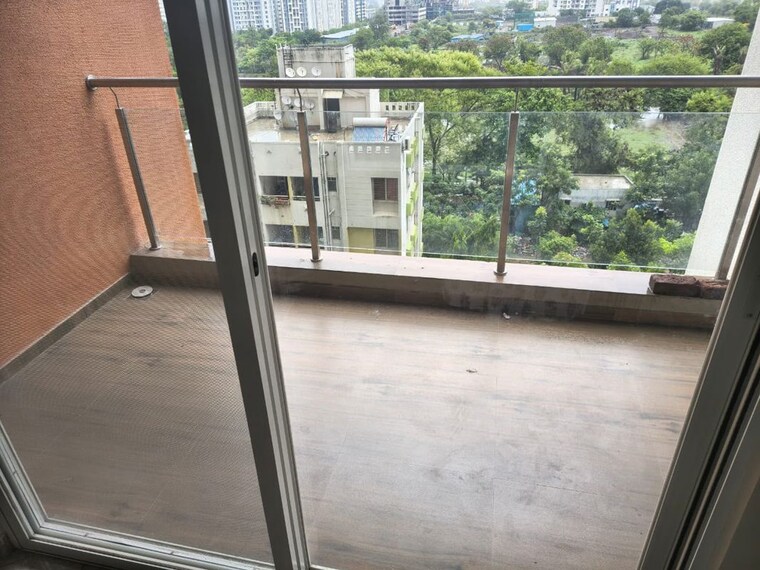 Balcony, sd-neelayam-chs 2 Bedroom 850 Sq.Ft. Apartment In Pashan Pune 10535233