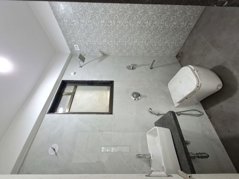 Bathroom, hi-bliss-tower 2 Bedroom 637 Sq.Ft. Apartment In Dahisar West Mumbai 10535241