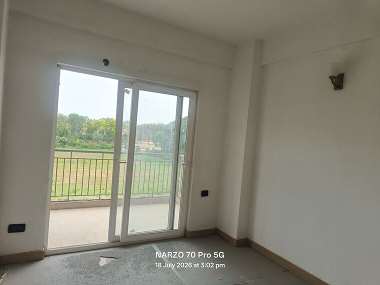 Room, rof-ambliss 3 Bedroom 800 Sq.Ft. Apartment In Sector 78 Gurgaon 10535239