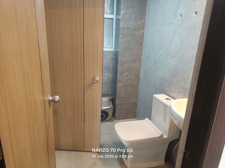 Bathroom, rof-ambliss 3 Bedroom 800 Sq.Ft. Apartment In Sector 78 Gurgaon 10535239