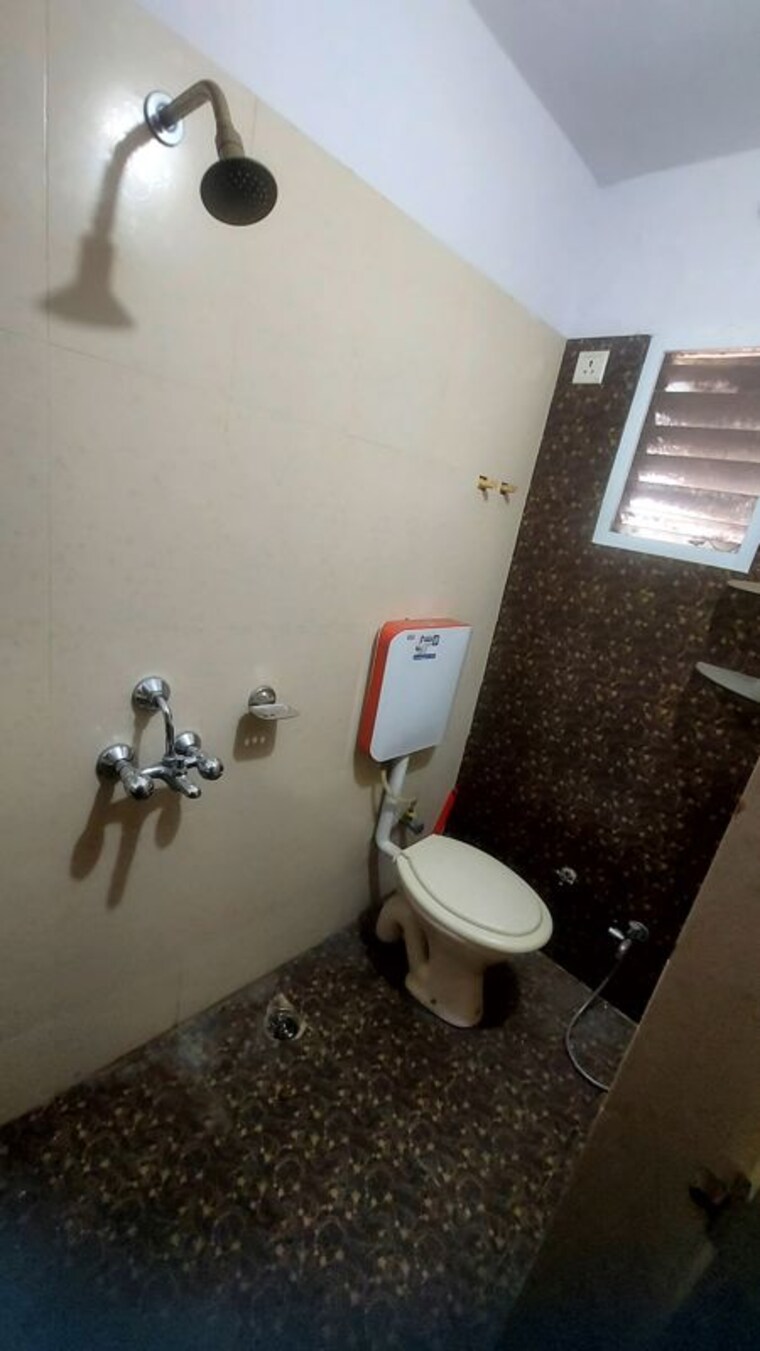 Bathroom, manish nagar 2 Bedroom 1000 Sq.Ft. Apartment In Manish Nagar Nagpur 10535269
