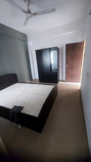 Bedroom in 2 BHK Apartment at Manish Nagar – for Rent