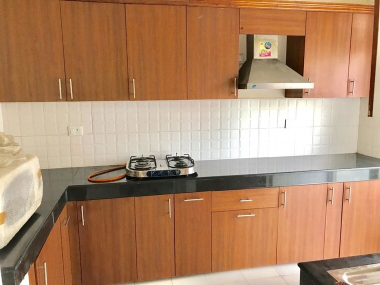 Kitchen, bptp-mansions-park-prime 4 Bedroom 3000 Sq.Ft. Apartment In Sector 66 Gurgaon 10535309