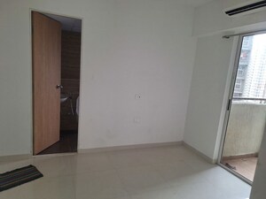 Room in 2 BHK Apartment at Lodha Codename Premier, Dombivli East – for Rent