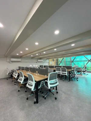  Office Space For Rent in Parinee I, Andheri West