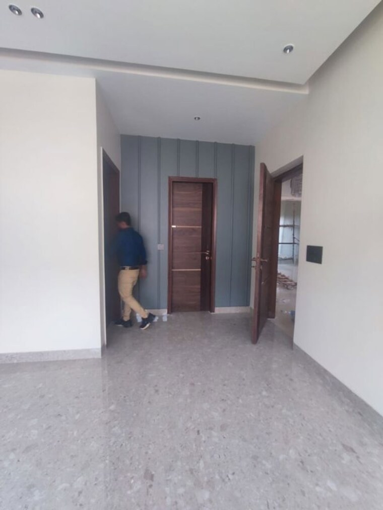 Room, unitech-opulence 5 Bedroom 8500 Sq.Ft. Villa In Sector 33 Gurgaon 10535336