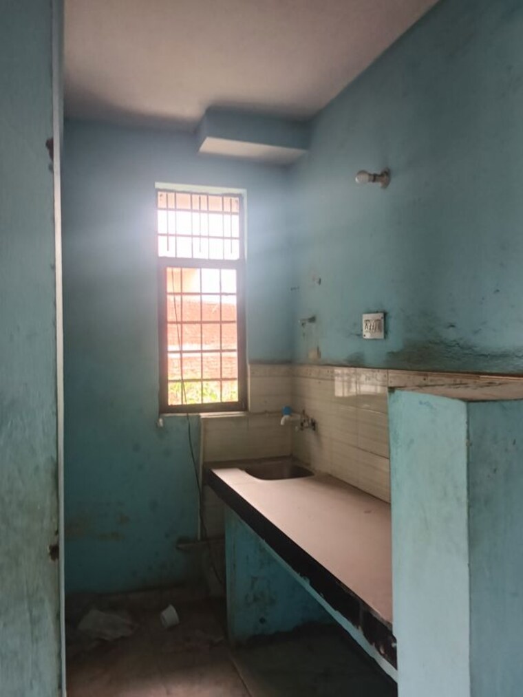 Kitchen, mu 2 greater noida 1 Bedroom 430 Sq.Ft. Builder Floor In Mu 2 Greater Noida Greater Noida 10535352