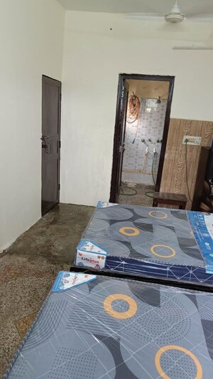 Bedroom in 1 RK Independent House at Beta I Greater Noida – for Rent