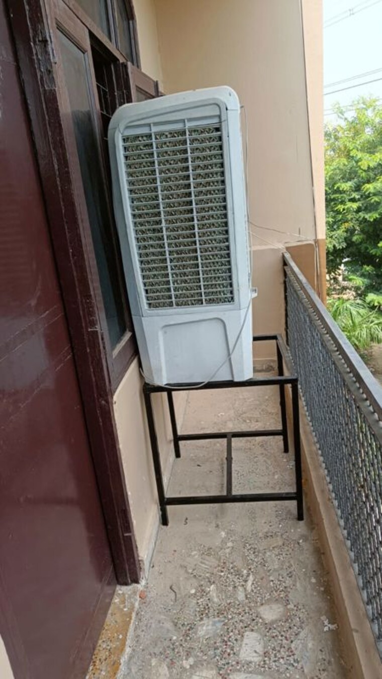 Balcony, beta i greater noida 1 RK 450 Sq.Ft. Independent House In Beta I Greater Noida Greater Noida 10535362