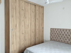 Bedroom in 4 BHK Apartment at Banjara Hills – for Rent