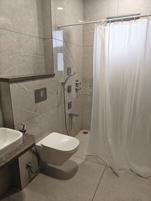 Bathroom in 4 BHK Apartment at Banjara Hills – for Rent