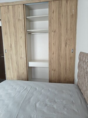 Bedroom in 4 BHK Apartment at Banjara Hills – for Rent
