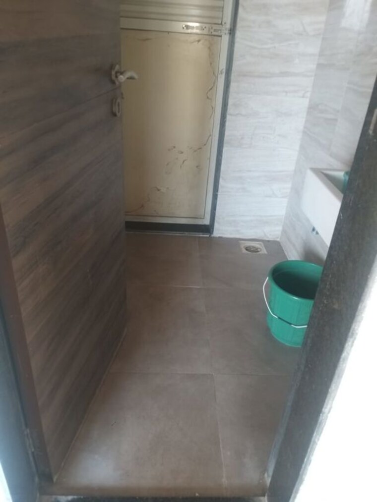 Bathroom, squarefeet-ace-square 1 Bedroom 640 Sq.Ft. Apartment In Thane West Thane 10535393