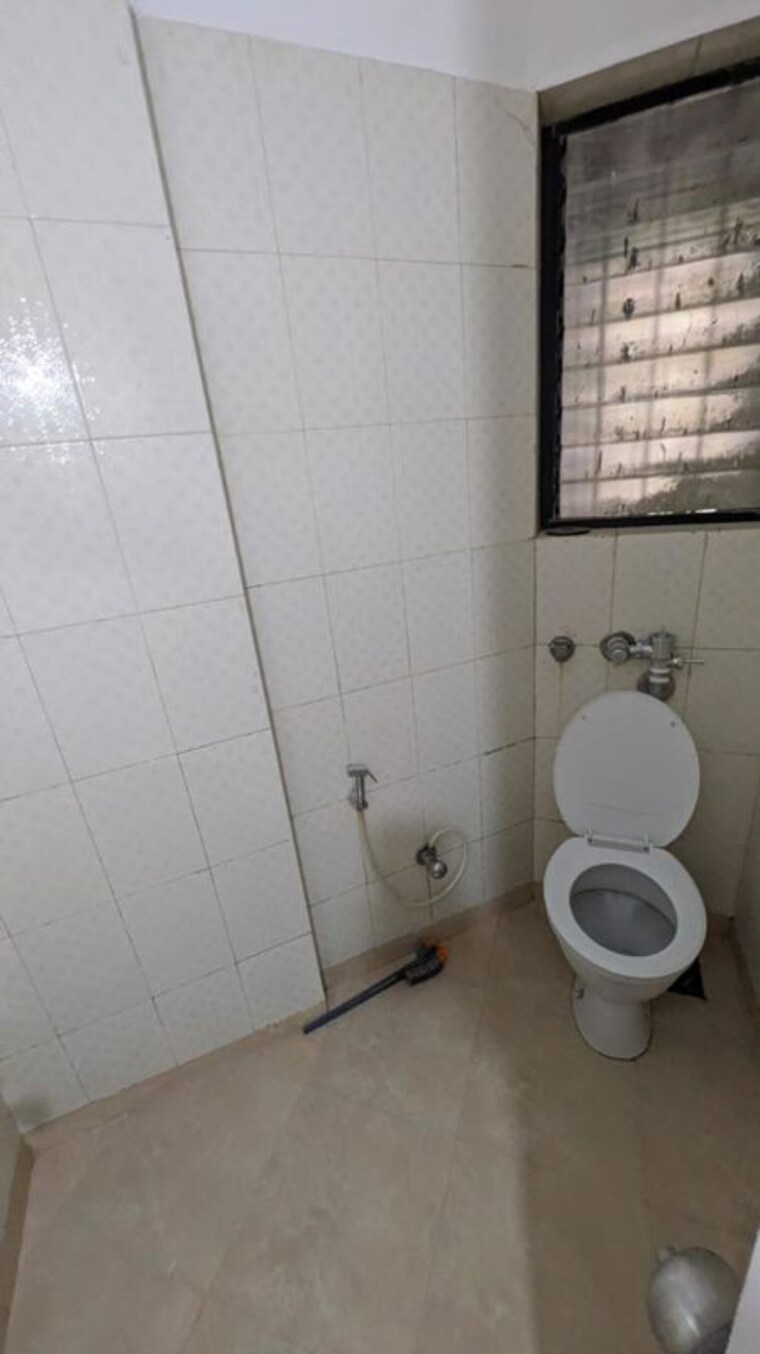 Bathroom, valentine-apartments 2 Bedroom 620 Sq.Ft. Apartment In Goregaon East Mumbai 10535414