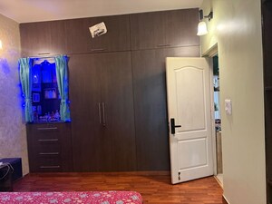 Furnished Amenities in 5 BHK Villa at Eldeco Mansionz, Sector 48 – for Sale