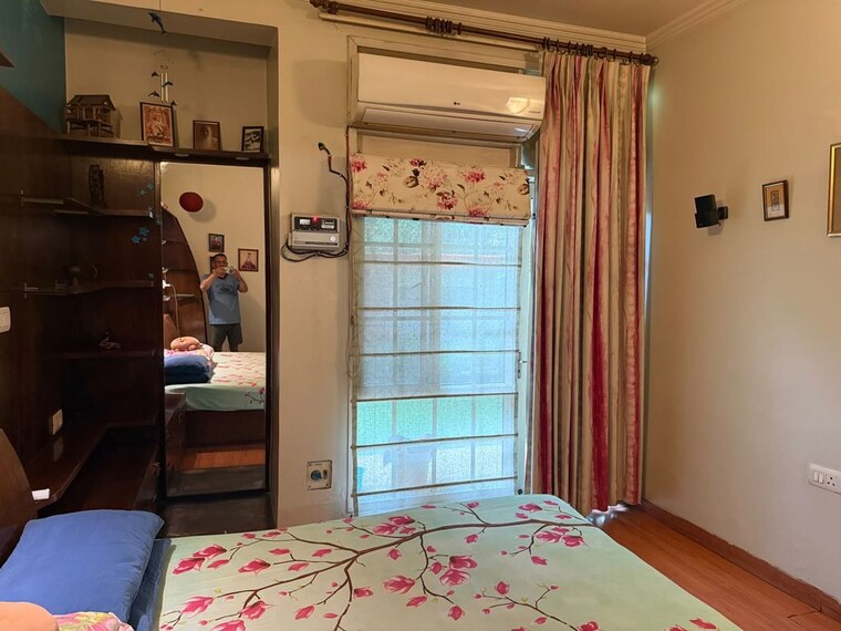 Bedroom, eldeco-mansionz 5 Bedroom 260 Sq.Yd. Villa In Sector 48 Gurgaon 10535417