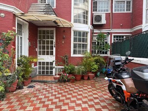 5 BHK Villa – Exterior View View at Eldeco Mansionz, Sector 48 - for Sale