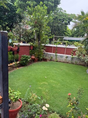 5 BHK Villa – Garden View at Eldeco Mansionz, Sector 48 - for Sale
