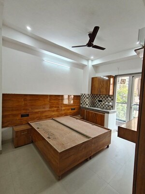 1 RK Independent House For Rent in Sector 22