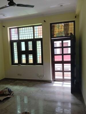 Room in 2 BHK Independent House at Sector 21 – for Rent