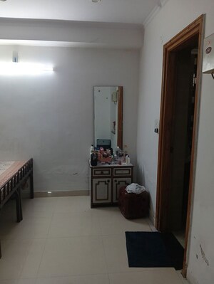 Living Room in 1 BHK Independent House at Sector 23 – for Rent