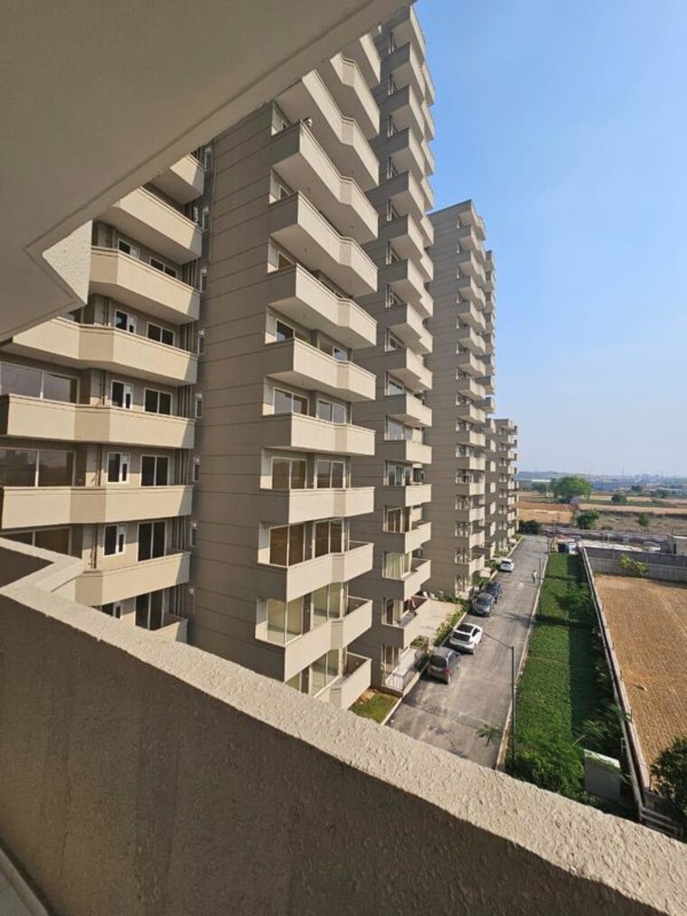 Exterior View, pyramid-pride 2 Bedroom 581 Sq.Ft. Apartment In Sector 76 Gurgaon 10535437