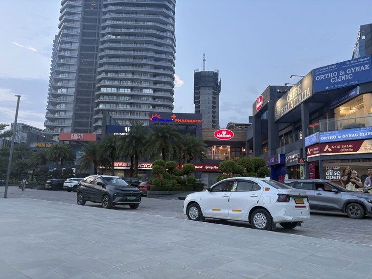 Exterior View, paras-trade-centre Commercial Shop 565 Sq.Ft. In Sector 65 Gurgaon 10535456