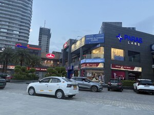  Shop – Exterior View View at Paras Trade Centre, Sector 65 - for Sale