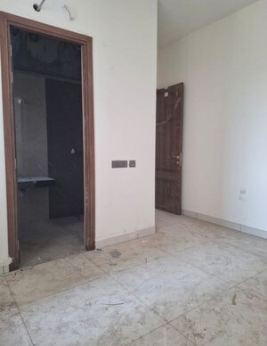 Room in 3 BHK Apartment at Ramky One Odyssey, Narsingi – for Sale
