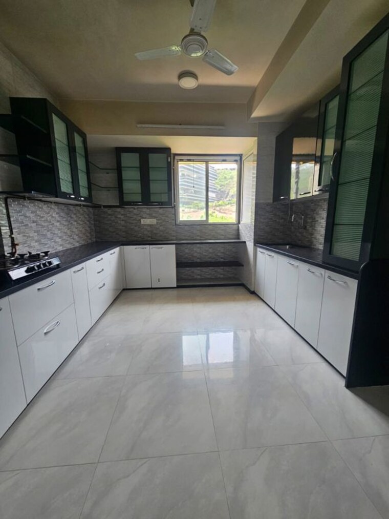 Kitchen, hiranandani-gardens-lake-castle 3 Bedroom 1470 Sq.Ft. Apartment In Powai Mumbai 10535501
