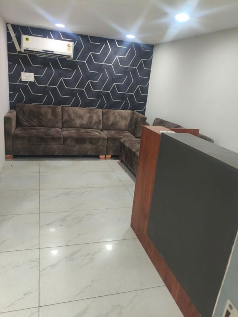 undefined, sector 8 Commercial Office Space 1200 Sq.Ft. In Sector 8 Chandigarh 10535510