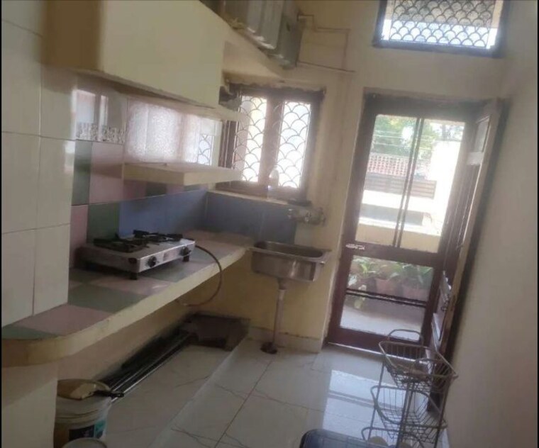 Kitchen, sector 35 3 Bedroom 1000 Sq.Ft. Builder Floor In Sector 35 Chandigarh 10535515