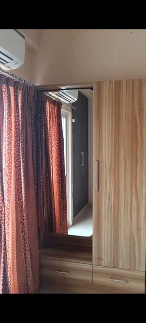 Bedroom in 3.5 BHK Apartment at Antriksh Golf View, Sector 78 – for Rent