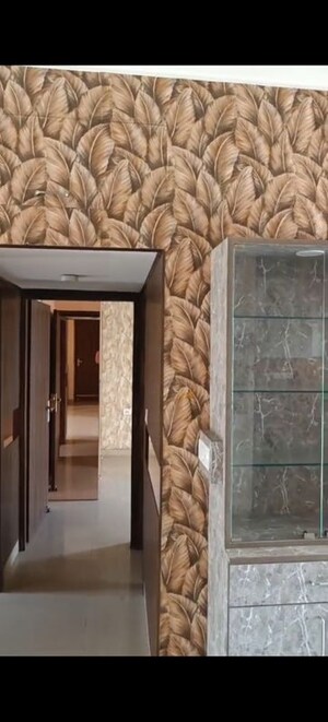 Furnished Amenities in 3.5 BHK Apartment at Antriksh Golf View, Sector 78 – for Rent