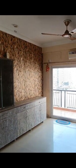 Bedroom in 3.5 BHK Apartment at Antriksh Golf View, Sector 78 – for Rent
