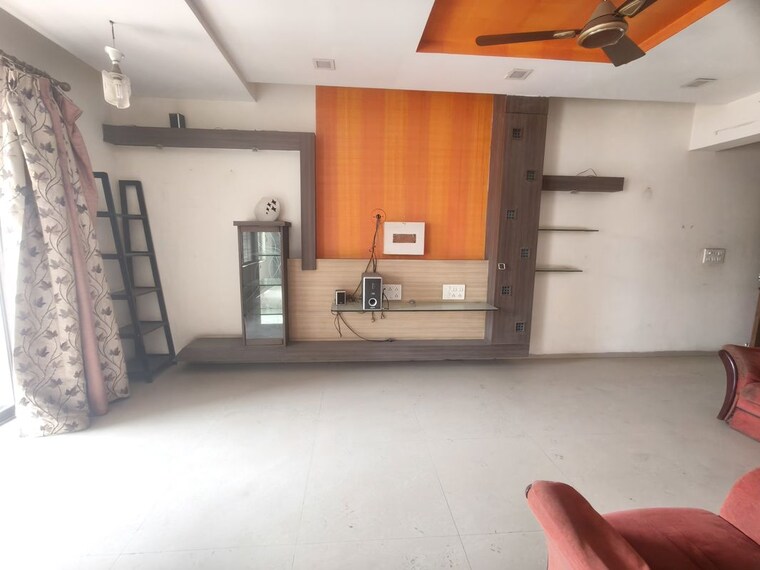 Kitchen, trimurti-wateridge 3 Bedroom 1500 Sq.Ft. Apartment In Undri Pune 10535526