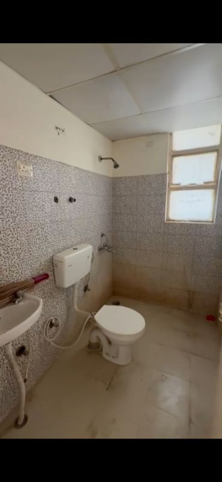 Bathroom, breez-global-heights 2 Bedroom 709 Sq.Ft. Apartment In Sohna Sector 33 Gurgaon 10535527