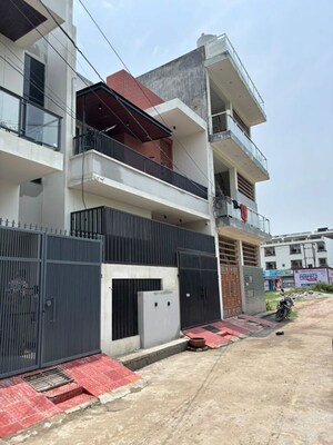 3 BHK Villa For Sale in Arsha Madhav Greens, Gomti Nagar
