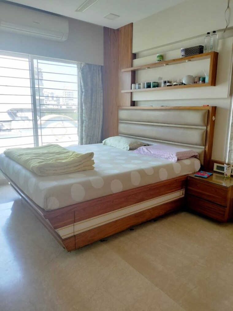 Bedroom, hari-niketan 3 Bedroom 1100 Sq.Ft. Apartment In Khar West Mumbai 10535576