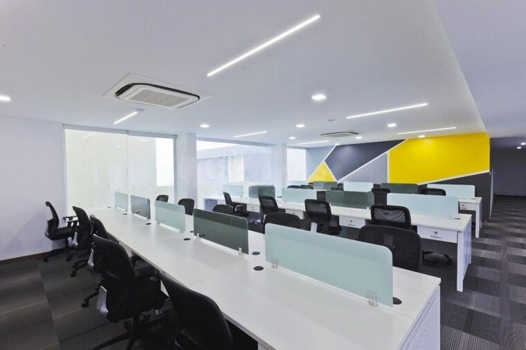 Team Area, scheme no 114 Commercial Office Space 1900 Sq.Ft. In Scheme No 114 Indore 10535582