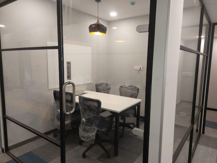 Team Area, scheme no 114 Commercial Office Space 1900 Sq.Ft. In Scheme No 114 Indore 10535582