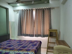 Room in 2 BHK Apartment at Vasna – for Rent