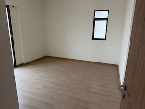 Room in 2 BHK Builder Floor at Sector 22 – for Rent
