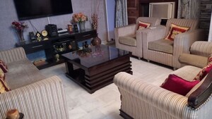 2 BHK Builder Floor For Rent in Sector 22