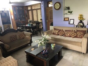 Living Room in 2 BHK Builder Floor at Sector 22 – for Rent