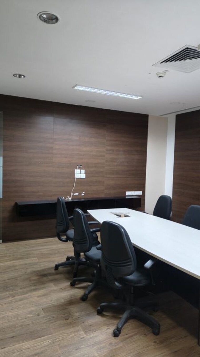 Team Area, pentagon-tower Commercial Office Space 5000 Sq.Ft. In Hadapsar Pune 10535615