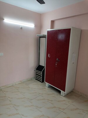Room in 2 BHK Apartment at Apex Our Homes, Sector 37c – for Rent