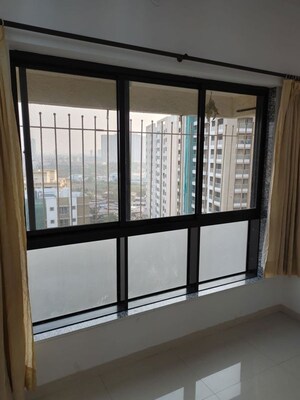 Bedroom in 1.5 BHK Apartment at Sindhi Society, Chembur – for Rent