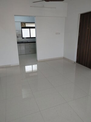 Bathroom in 1.5 BHK Apartment at Sindhi Society, Chembur – for Rent